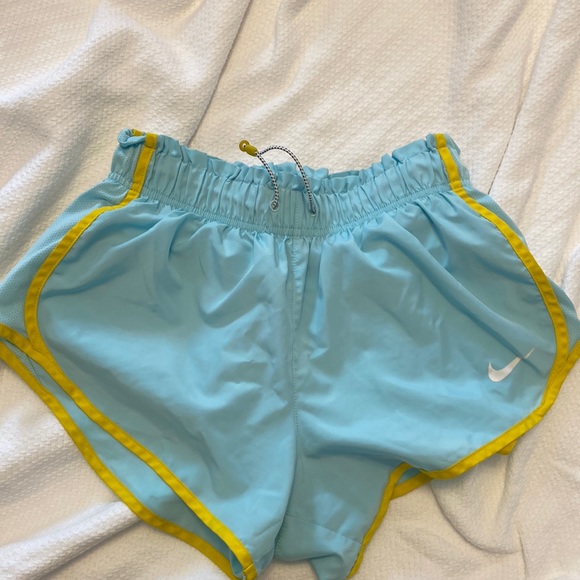 Nike Tempo Shorts S Icon Clash Ice Blue - Picture 1 of 4